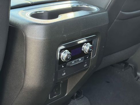 Used 2022 GMC Yukon XL AT4 w/ Max Trailering Package image 29