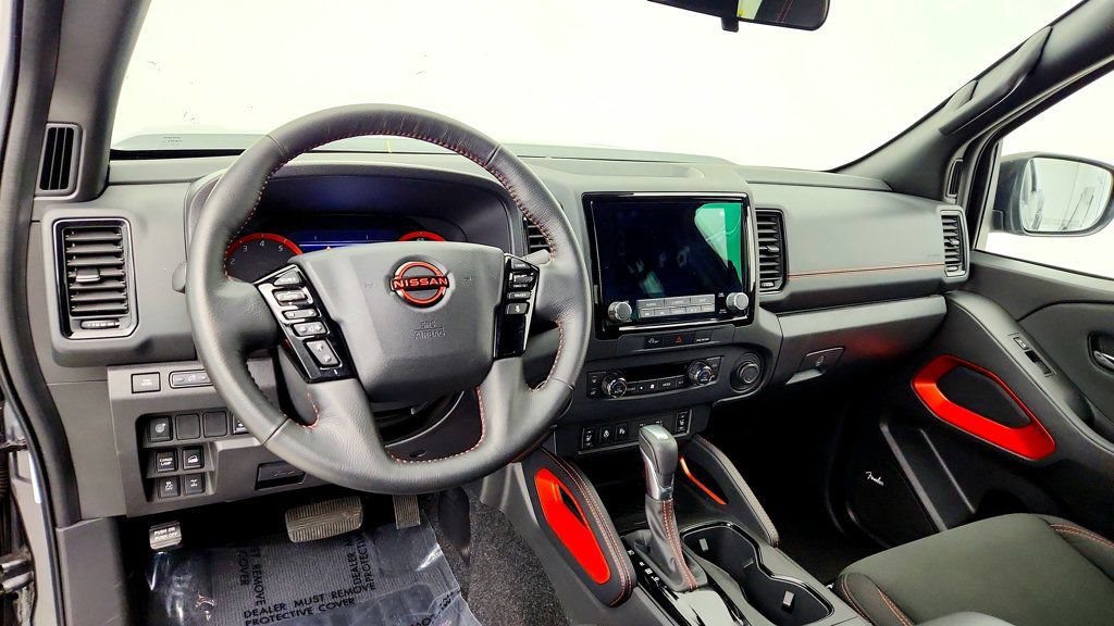 Used 2024 Nissan Frontier PRO-4X w/ Pro Convenience Package AWD/4WD image 12