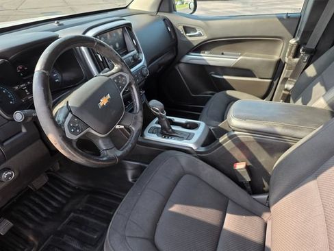Used 2022 Chevrolet Colorado LT w/ Fleet Safety Package RWD image 17