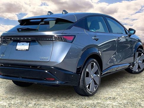 Used 2023 Nissan Ariya image 5