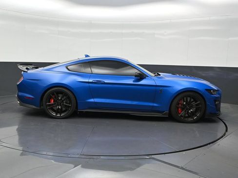 Used 2021 Ford Mustang Shelby GT500 w/ Technology Package RWD image 7