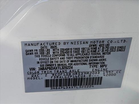 New 2026 Nissan Kicks SR image 16