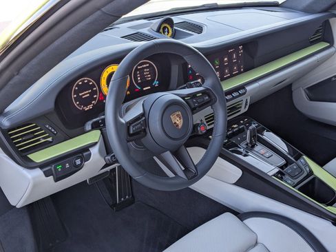 Used 2025 Porsche 911 Carrera S image 4