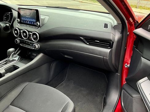 Used 2024 Nissan Sentra SV image 15