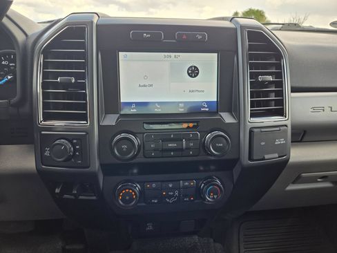 Certified 2022 Ford F250 XLT w/ XLT Value Package AWD/4WD image 20