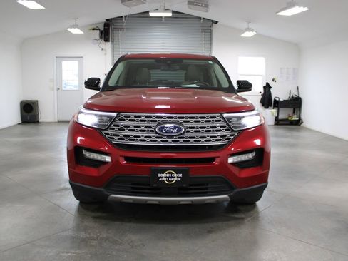 Used 2021 Ford Explorer Limited w/ Equipment Group 301A image 3
