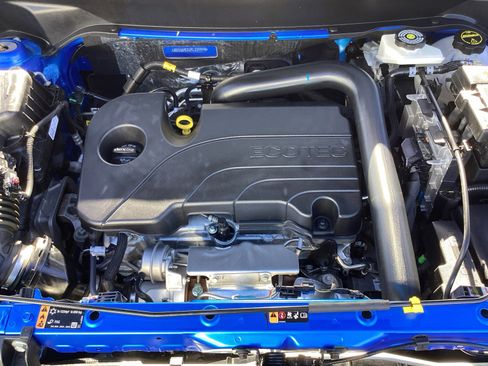 Used 2024 Chevrolet Equinox LS w/ Driver Confidence II Package image 32