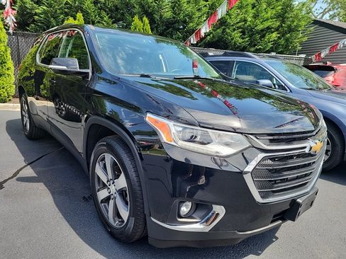 Used 2018 Chevrolet Traverse LT AWD/4WD image 4
