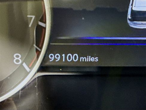 Used 2020 Nissan Murano S image 4