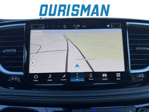 New 2026 Chrysler Pacifica Limited w/ Uconnect Theater Family Group image 20