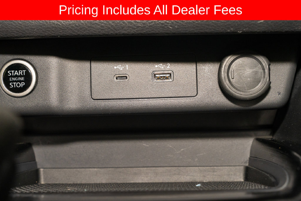 Used 2023 Nissan Rogue SV w/ SV Premium B Package FWD image 17