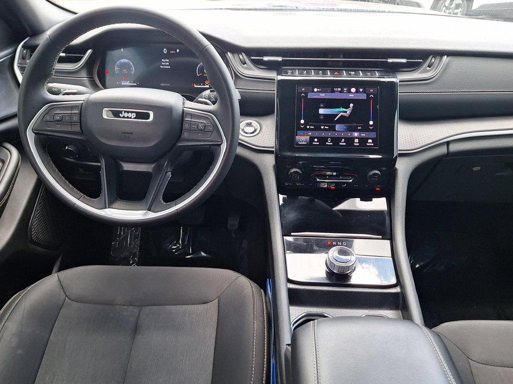 Used 2024 Jeep Grand Cherokee L Laredo AWD/4WD image 14