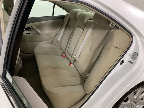 Used 2009 Toyota Camry Hybrid FWD image 29