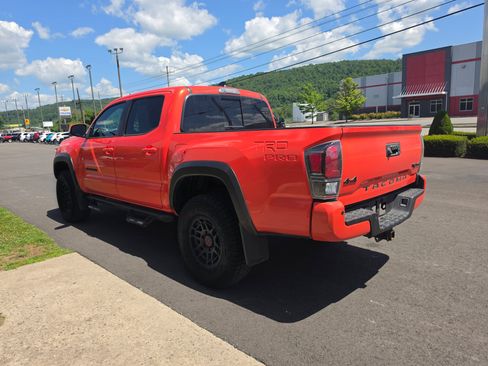 Used 2023 Toyota Tacoma TRD Pro AWD/4WD image 5