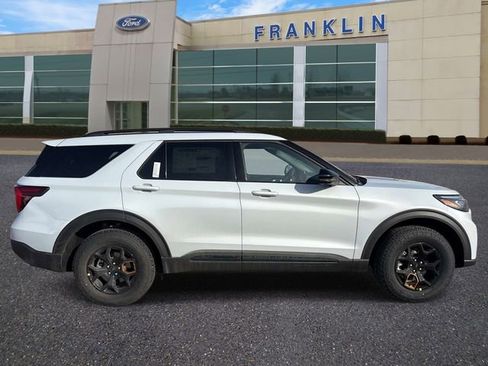 New 2026 Ford Explorer Tremor w/ Tremor Ultimate Package AWD/4WD image 8