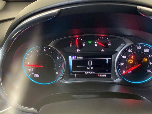 Used 2018 Chevrolet Malibu LT FWD image 6