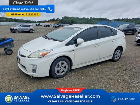 Used 2011 Toyota Prius Three w/ Navigation Pkg FWD image 1