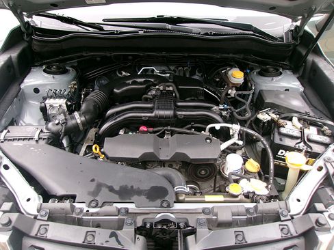 Used 2015 Subaru Forester 2.5i Limited w/ Popular Package #1 image 9