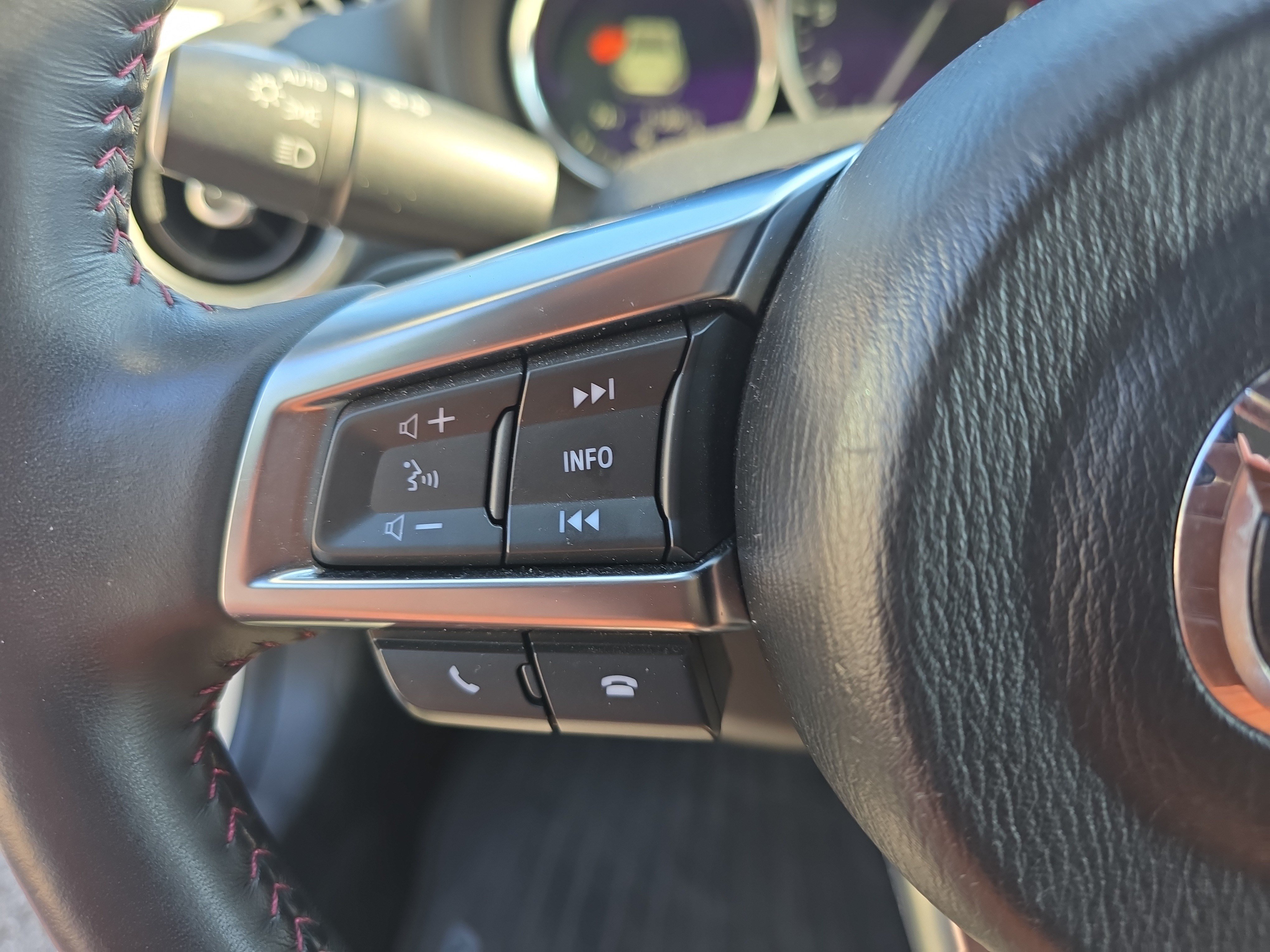 Used 2019 MAZDA MX-5 Miata RF Grand Touring RWD image 17