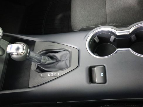 Used 2025 Ford Mustang GT RWD image 18