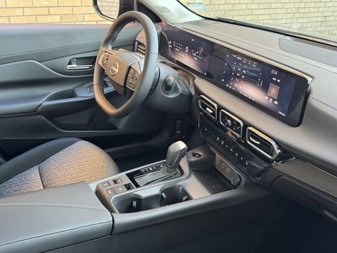 New 2026 Nissan Sentra SV w/ SV Convenience Package FWD image 19