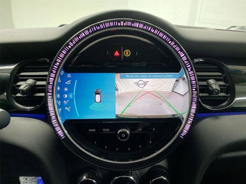 Certified 2022 MINI Cooper SE image 27