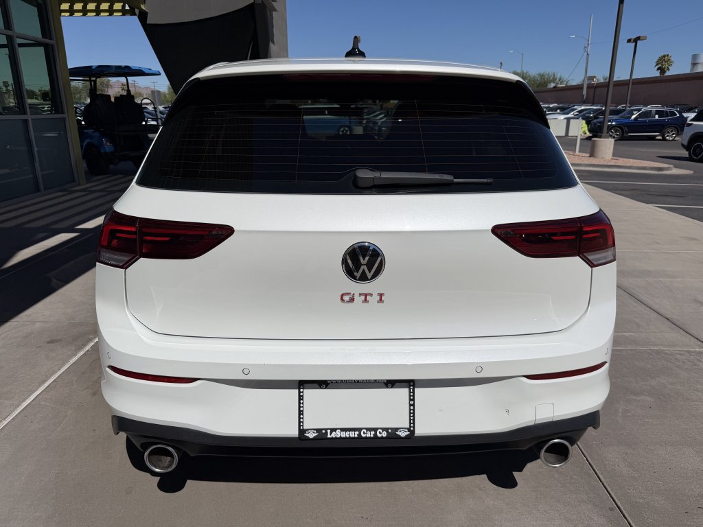 Used 2025 Volkswagen GTI SE FWD image 13