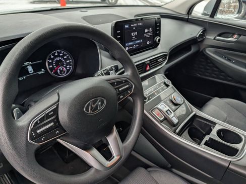 Used 2023 Hyundai Santa Fe SE image 24