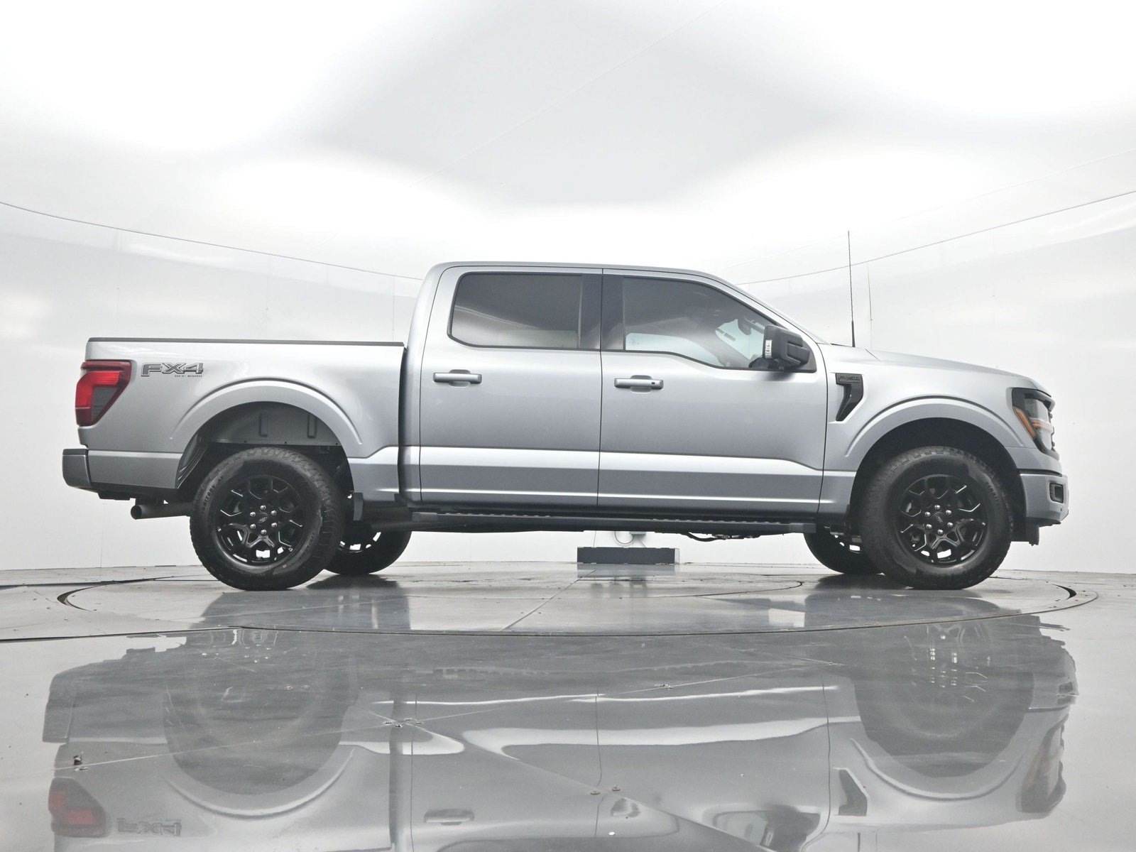 Used 2024 Ford F150 XLT w/ Equipment Group 302A MID AWD/4WD image 29