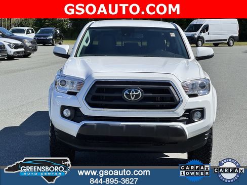 Used 2023 Toyota Tacoma SR5 w/ Technology Package image 5