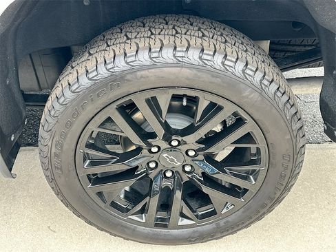 New 2025 Chevrolet Silverado 1500 LTZ image 20