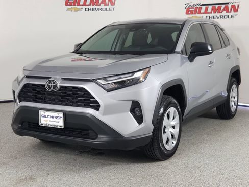 Used 2025 Toyota RAV4 LE FWD image 3