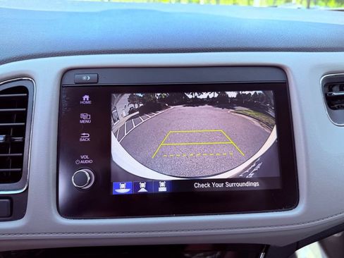 Used 2022 Honda HR-V EX image 21