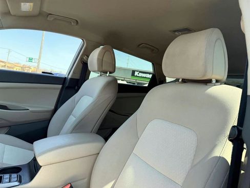 Used 2017 Hyundai Tucson SE image 9