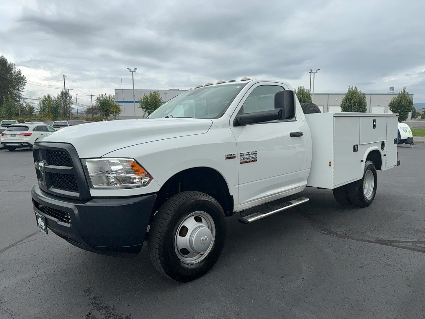 Used 2016 RAM 3500 Tradesman RWD image 1
