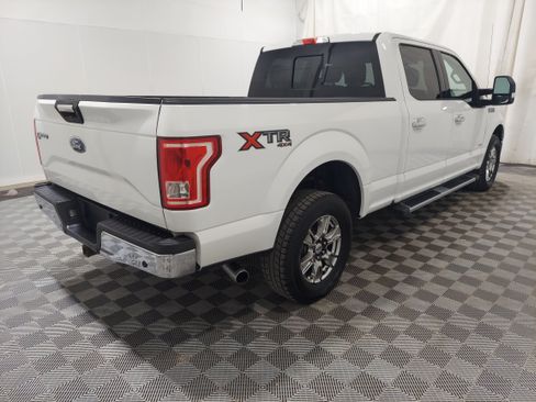 Used 2017 Ford F150 XLT w/ Equipment Group 302A Luxury AWD/4WD image 3