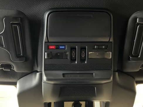 New 2026 Subaru Outback Limited XT AWD/4WD image 15