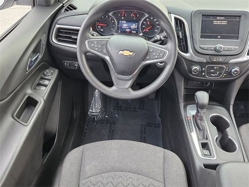 Used 2022 Chevrolet Equinox LT image 7