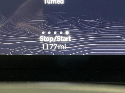 Used 2024 Jeep Grand Cherokee Limited w/ Black Appearance Package image 6