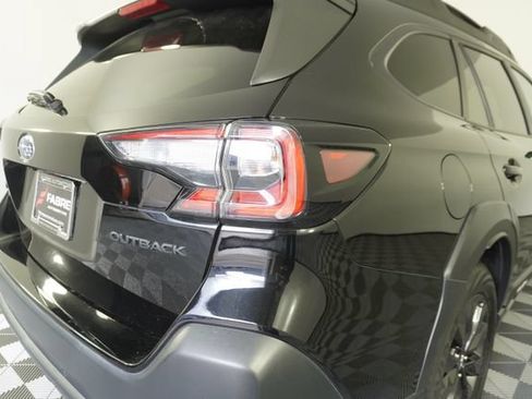 Certified 2025 Subaru Outback Onyx Edition AWD/4WD image 13