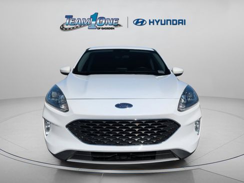Used 2022 Ford Escape SEL image 2