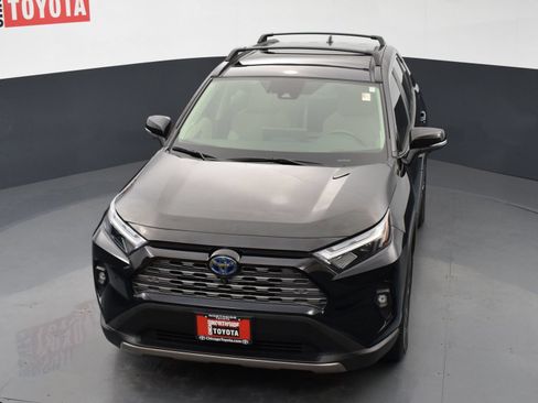 Used 2023 Toyota RAV4 Limited AWD/4WD image 32