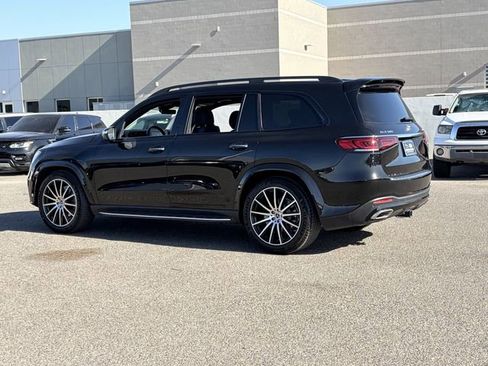 Used 2023 Mercedes-Benz GLS 580 4MATIC image 30