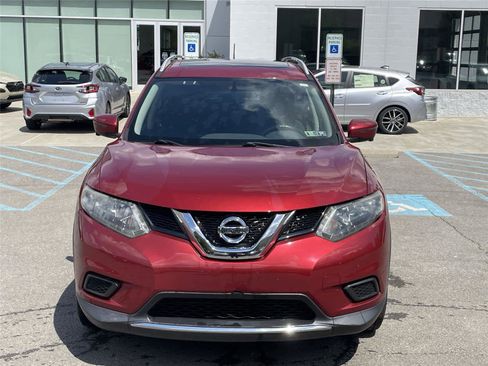 Used 2016 Nissan Rogue SV w/ SV Premium Package AWD/4WD image 8