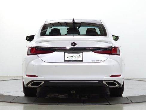 Used 2024 Lexus ES 350 Ultra Luxury FWD image 6