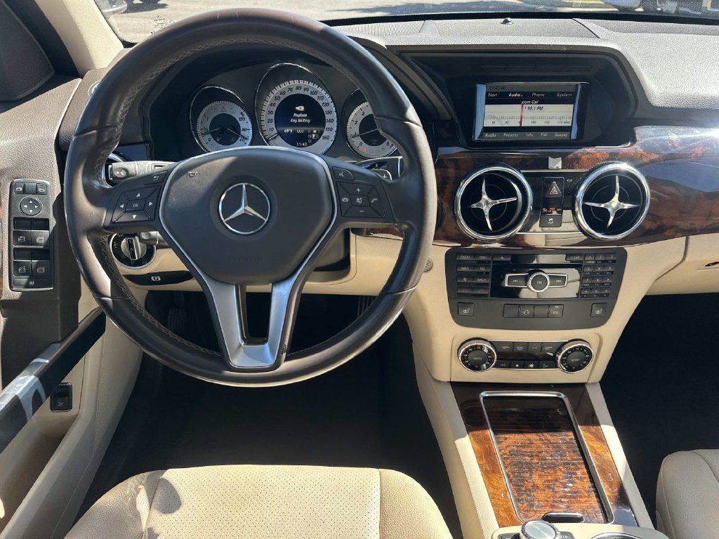 Used 2013 Mercedes-Benz GLK 350 4MATIC image 18