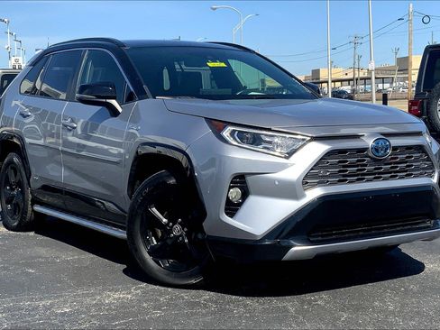 Used 2020 Toyota RAV4 XSE image 2