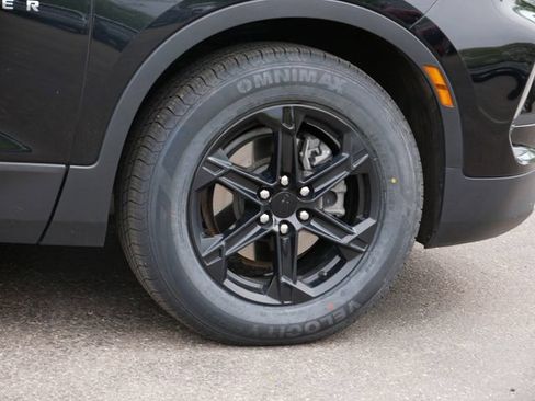 Used 2023 Chevrolet Blazer LT w/ LPO, Floor Liner Package AWD/4WD image 7
