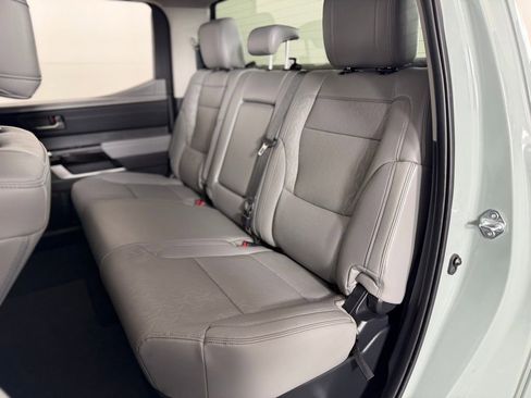 Used 2024 Toyota Tundra Limited image 31