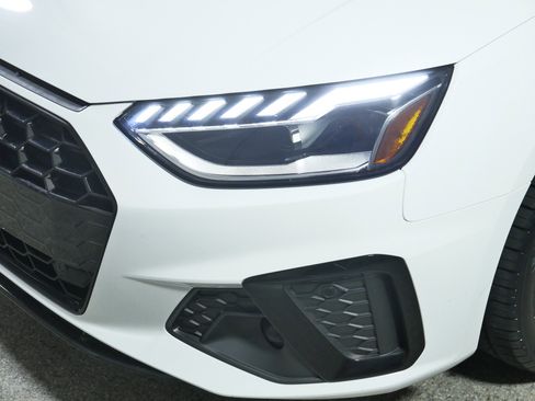 Used 2021 Audi A4 2.0T Premium Plus w/ Premium Plus Package image 16